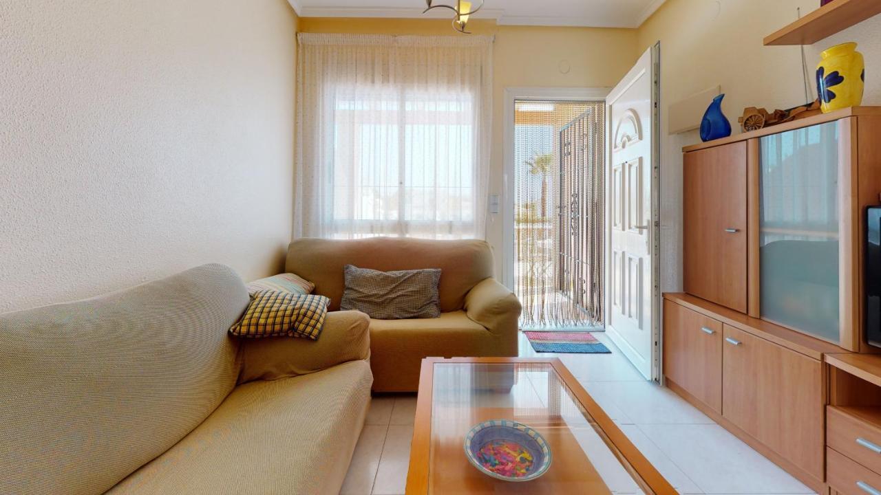 Cozy & Bright Bungalow Torrevieja Buitenkant foto