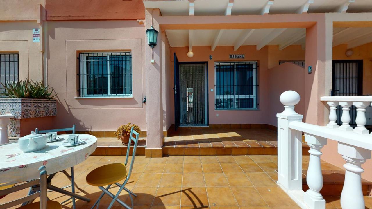 Cozy & Bright Bungalow Torrevieja Buitenkant foto