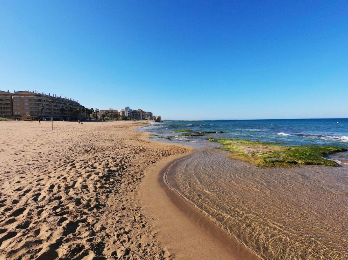 Cozy & Bright Bungalow Torrevieja Buitenkant foto